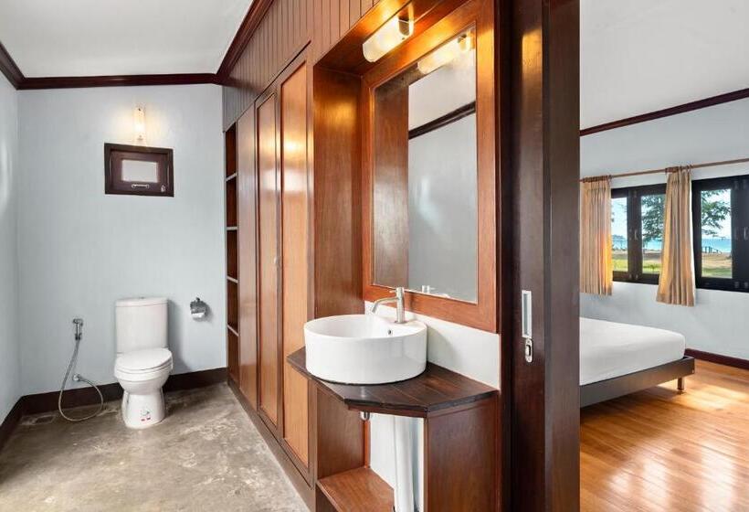 فندق Koh Chang Longstay Resort