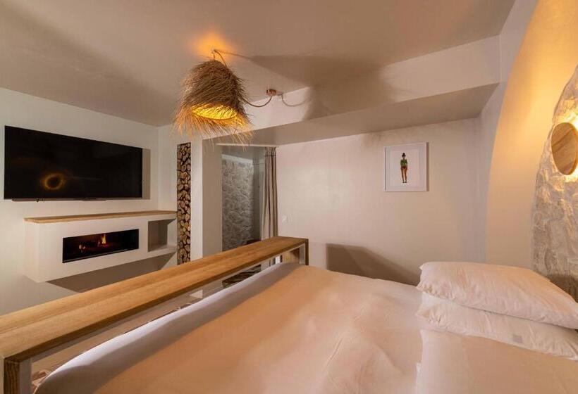 Отель Minamina, Chambre Avec Jacuzzi Privatif