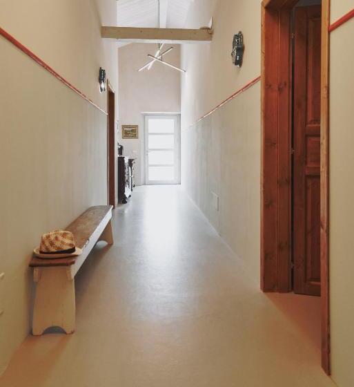 فندق Monna Terra B&b