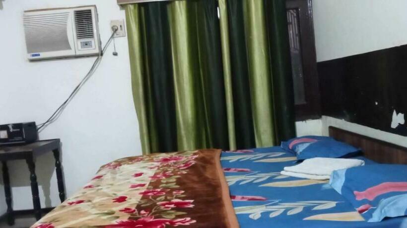 בית מלון כפרי Oyo 70207 Moon Star