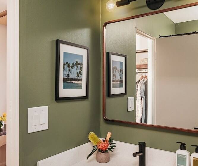 ホテル Pacific 19 Kona