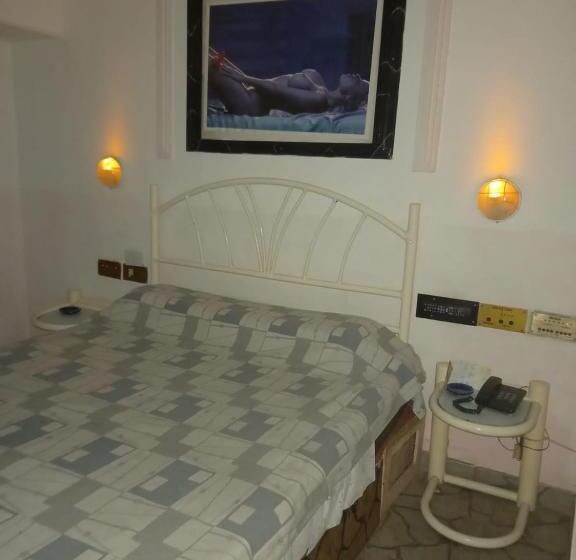 Отель Parque En Merlo  Buenos Aires