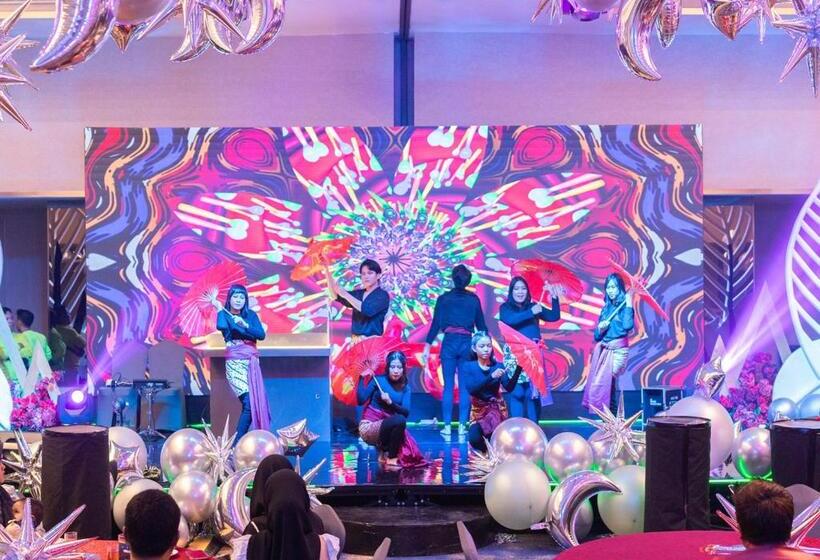 The All   Suite Pentacity Hotel Balikpapan