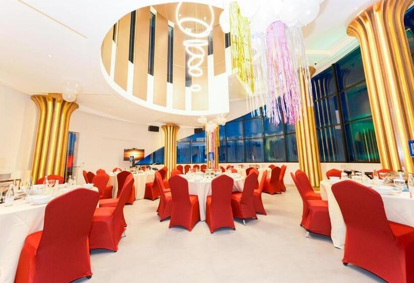 The All   Suite Pentacity Hotel Balikpapan