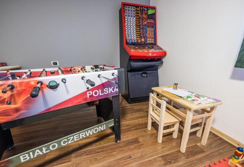 هتل Pokoje Gościnne Ava