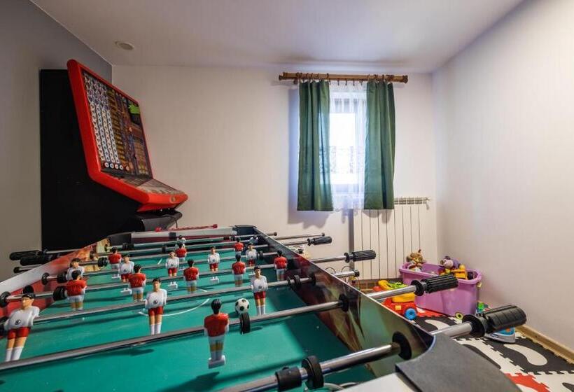 هتل Pokoje Gościnne Ava