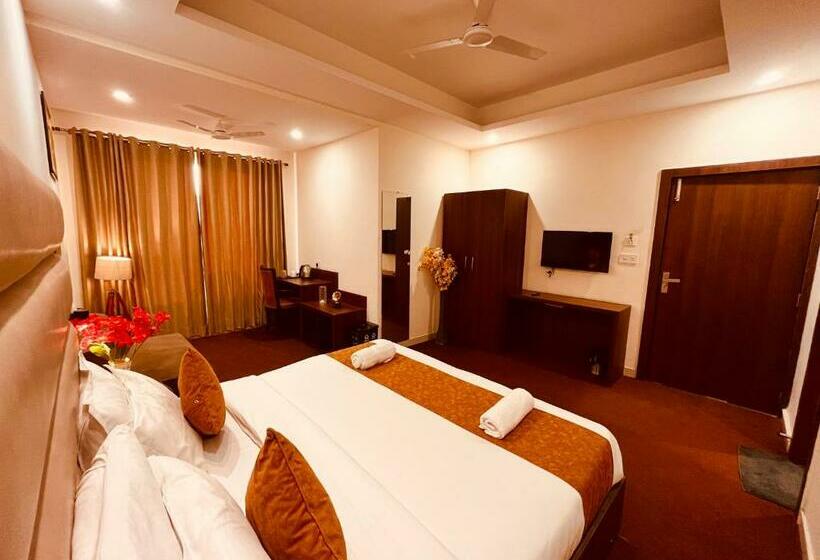 酒店 Prayag Inn Haridwar