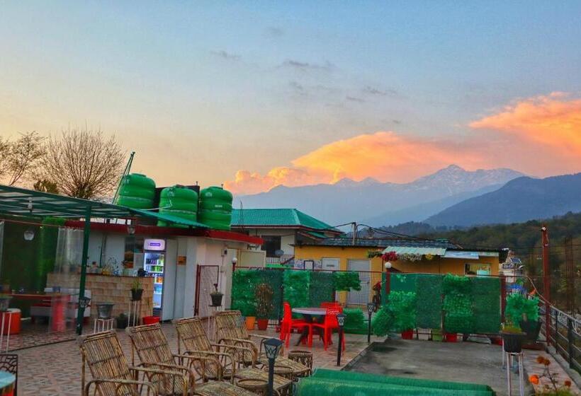 酒店 Raahi Stay, Landing Site Bir   Stay & Cafe