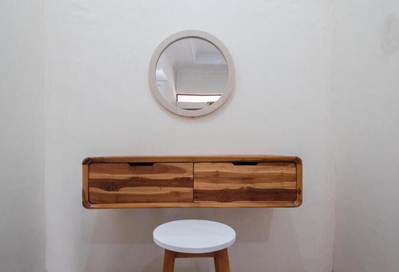 Reddoorz Plus Syariah At Hotel Indonesia Kajen