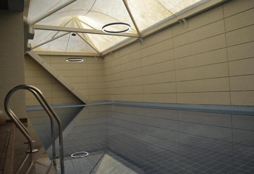 בית מלון כפרי Sayaji Morbi