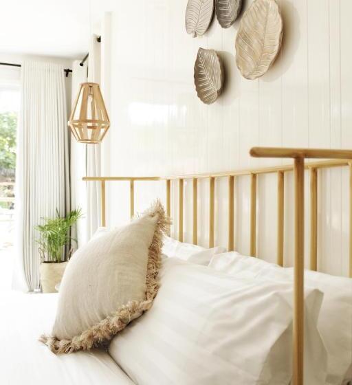 هتل Sea Green Boutique Rooms