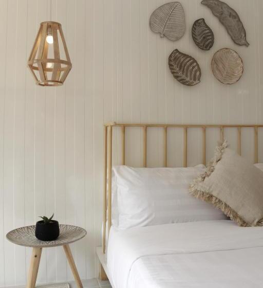 هتل Sea Green Boutique Rooms