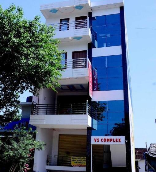 호텔 Spot On 70146 Rj Palace