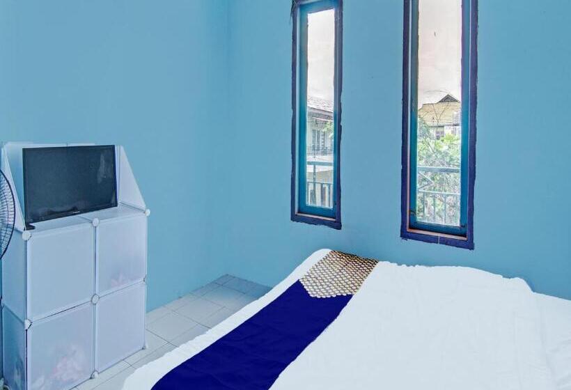 בית מלון כפרי Spot On 91918 Najla Guest House Syariah