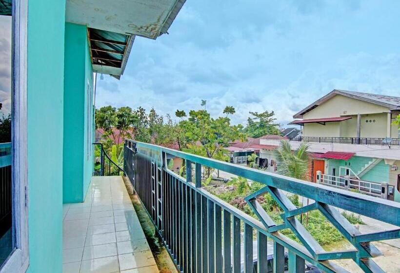 هتل Spot On 91918 Najla Guest House Syariah