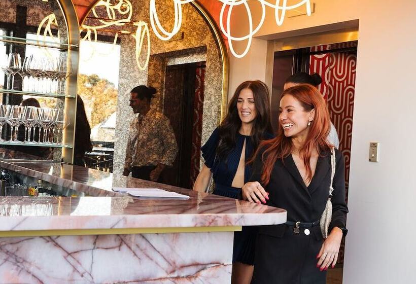 The Motley Hotel Richmond, Tapestry Collection By Hilton