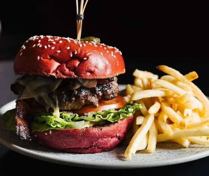 The Motley Hotel Richmond, Tapestry Collection By Hilton