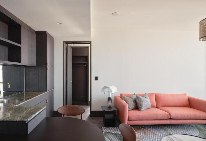 The Motley Hotel Richmond, Tapestry Collection By Hilton