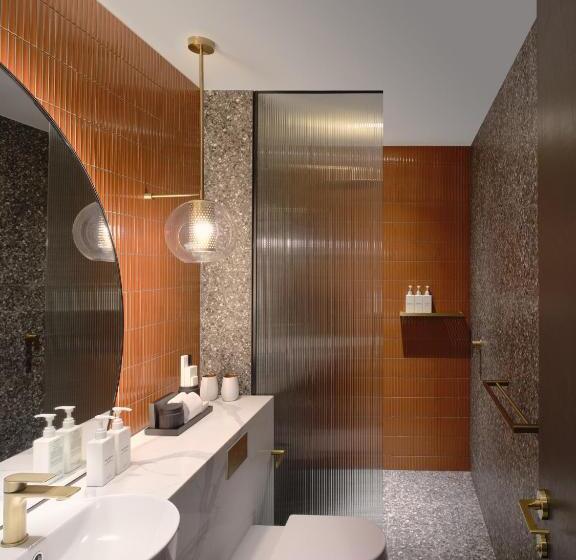 The Motley Hotel Richmond, Tapestry Collection By Hilton