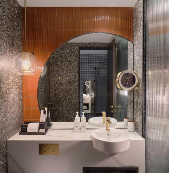 The Motley Hotel Richmond, Tapestry Collection By Hilton