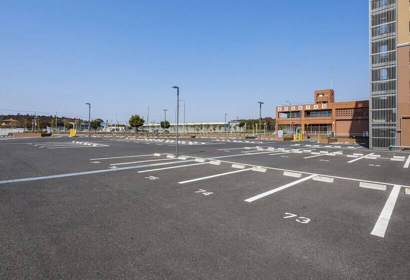 בית מלון כפרי Toyoko Inn Imba Nihonidai Ekimae