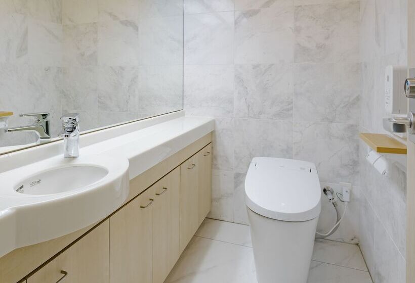 בית מלון כפרי Toyoko Inn Imba Nihonidai Ekimae