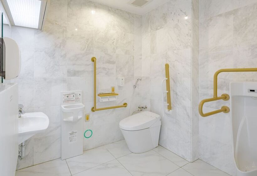 בית מלון כפרי Toyoko Inn Imba Nihonidai Ekimae