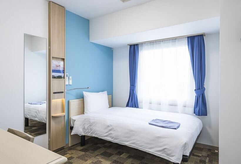 ホテル Toyoko Inn Naganoeki Higashiguchi