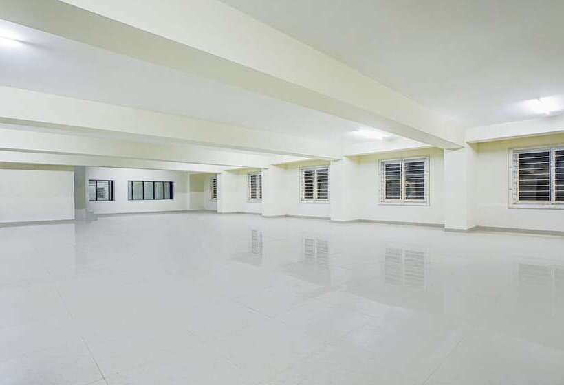 酒店 Treebo Naaz Royal