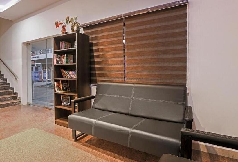 酒店 Treebo Naaz Royal