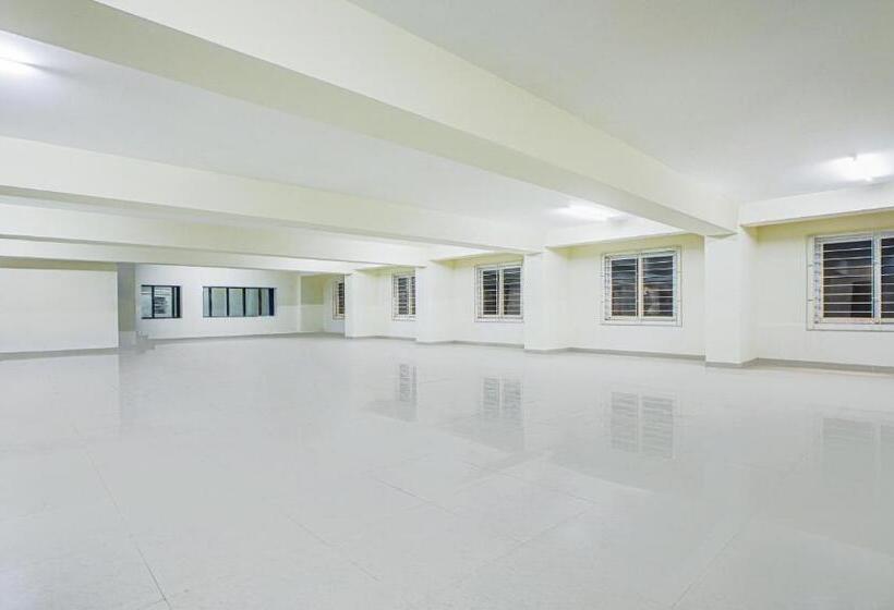 酒店 Treebo Naaz Royal