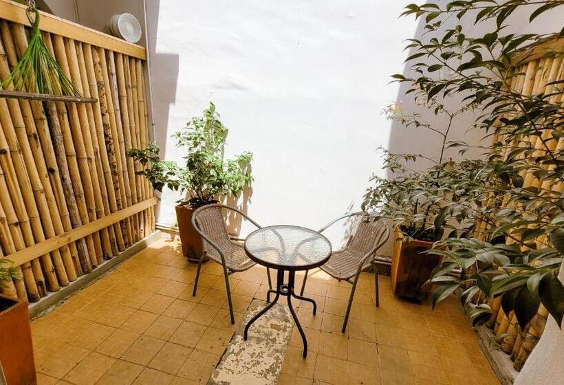 호텔 Tuki Hostel & Lounge