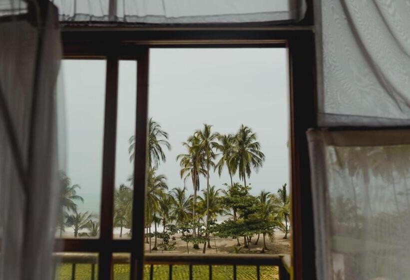 ホテル Uuttaaka Eco