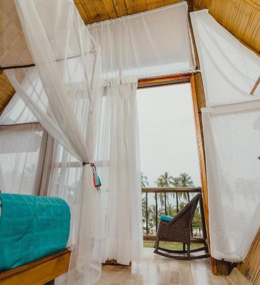 ホテル Uuttaaka Eco