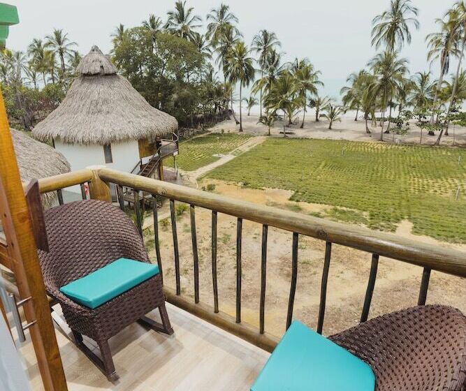 ホテル Uuttaaka Eco