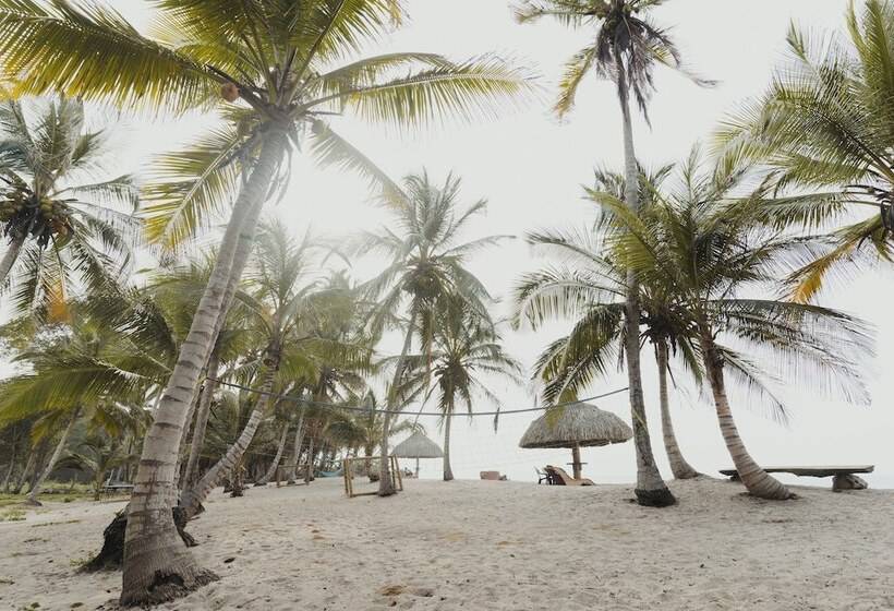 ホテル Uuttaaka Eco