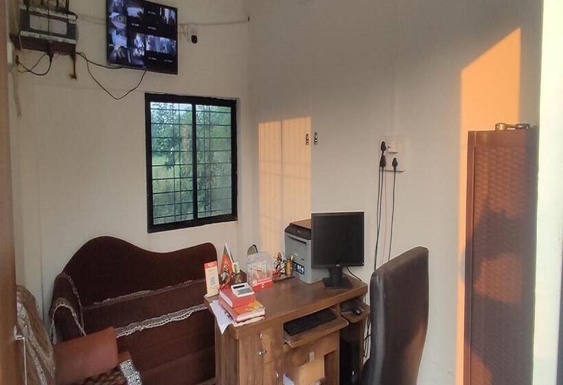 酒店 Vrundavan Resort, Narmada
