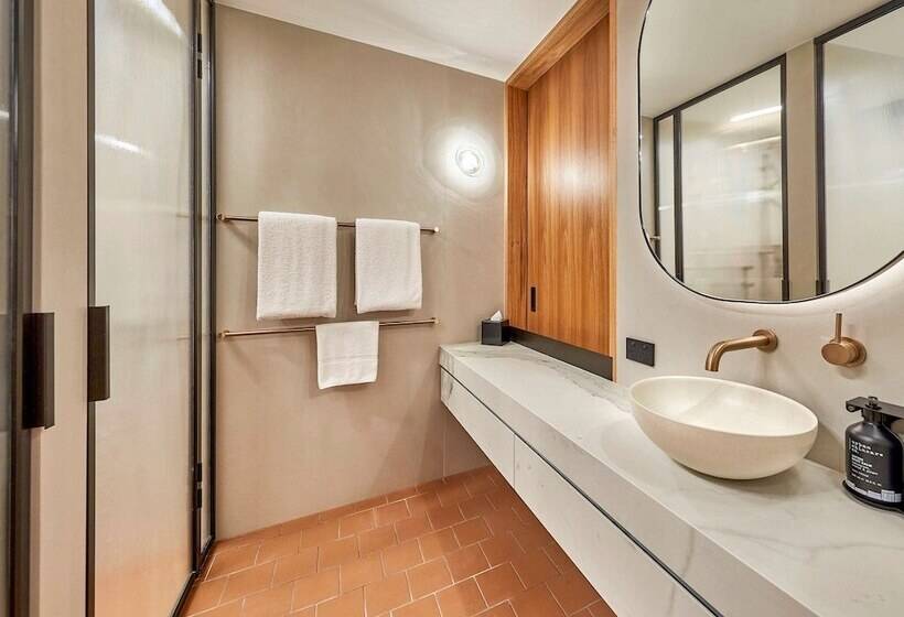 Wonil Hotel Perth Handwritten Collection