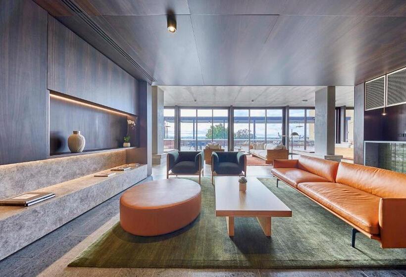 Wonil Hotel Perth   Handwritten Collection