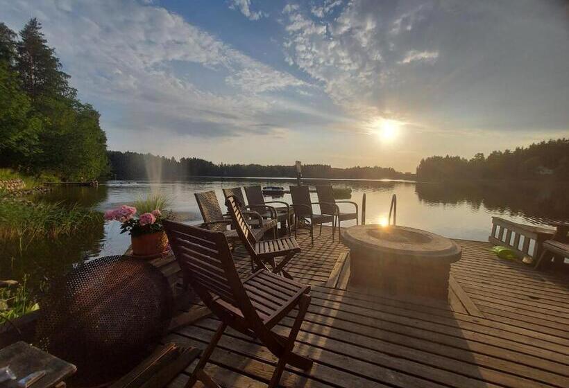 Отель Ystävyyden Majatalo