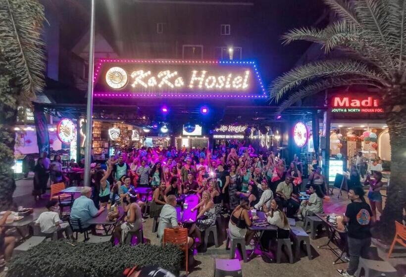 Koko Party Hostel 18 40