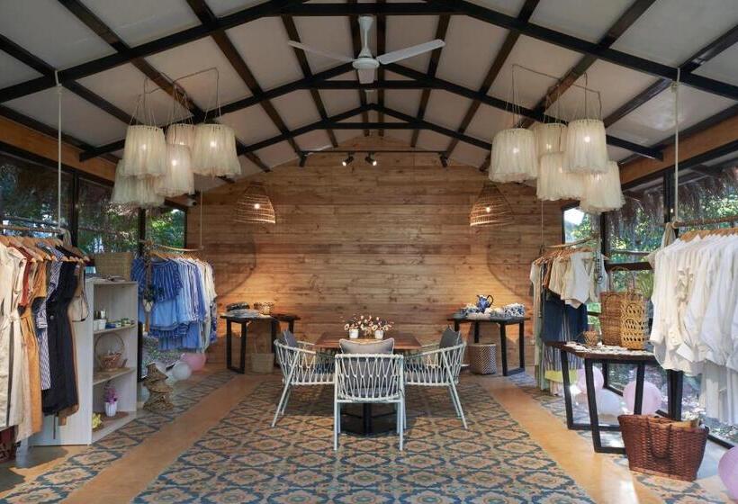 Larisa Resort Ashwem