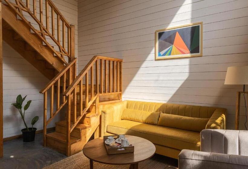 Larisa Resort Ashwem