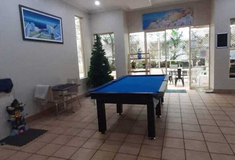 مُتل Sunset Motor Inn