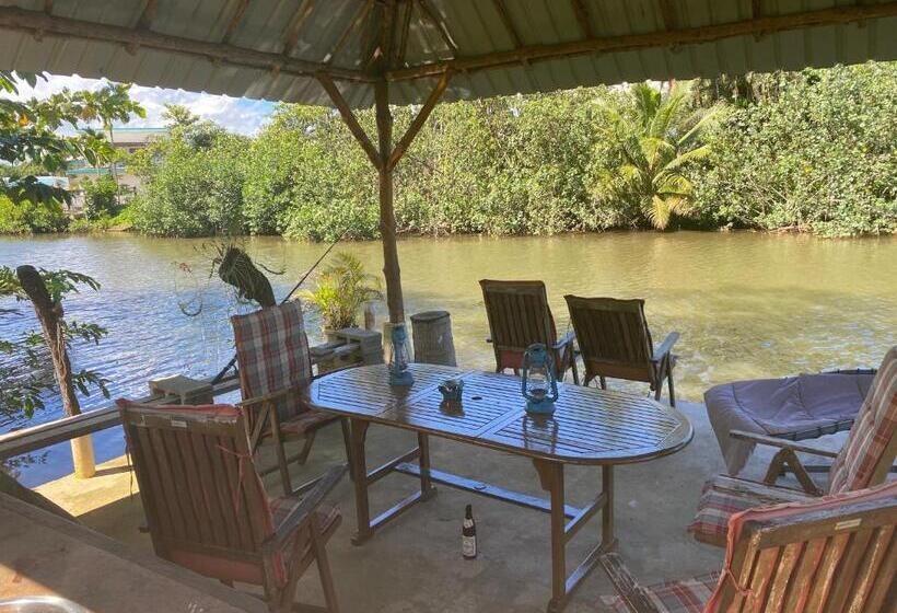 Orchid Island B&b On The River With Pool & Jetty