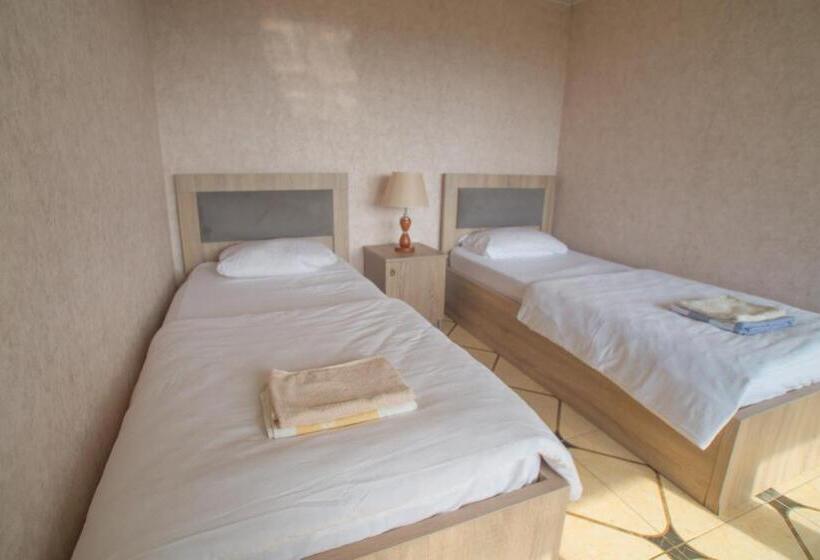 پانسیون Bagrat Guest House