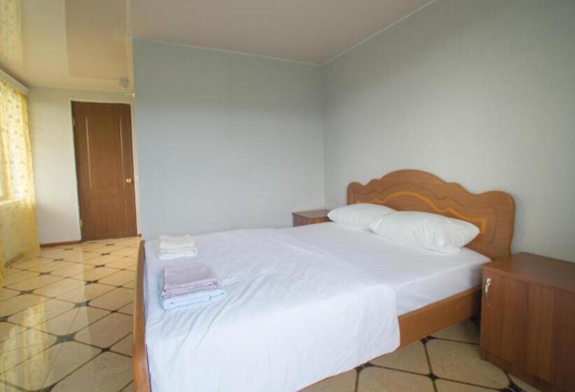 پانسیون Bagrat Guest House