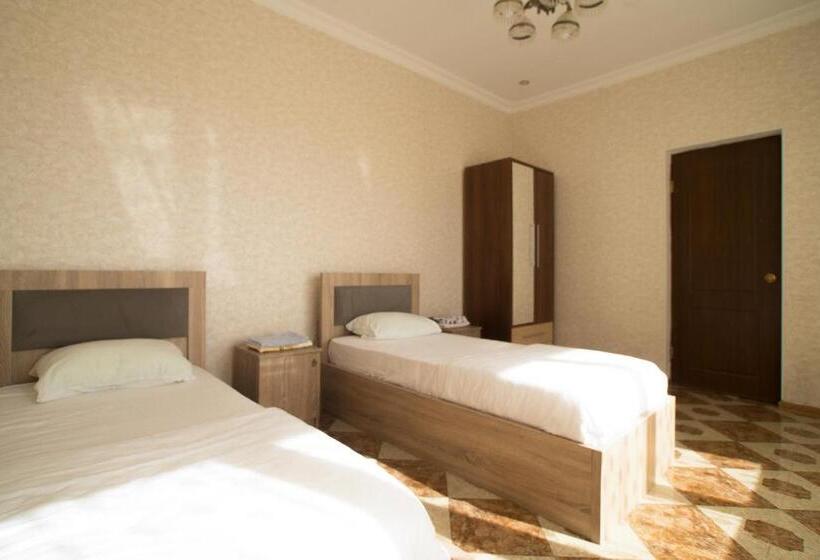 پانسیون Bagrat Guest House