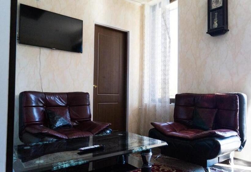 پانسیون Bagrat Guest House