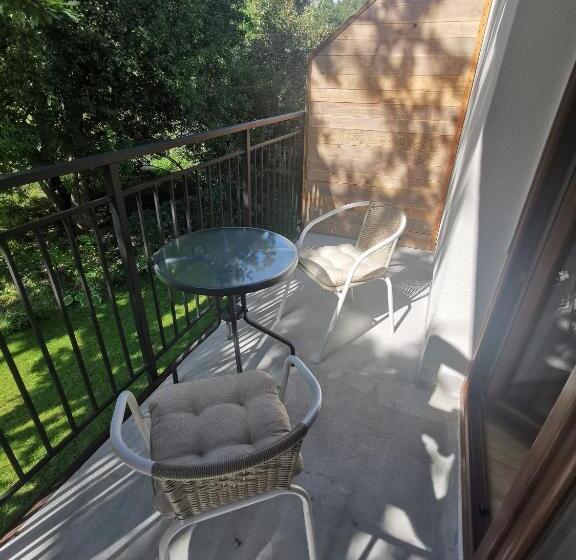 Пансион Bursztynowa 1